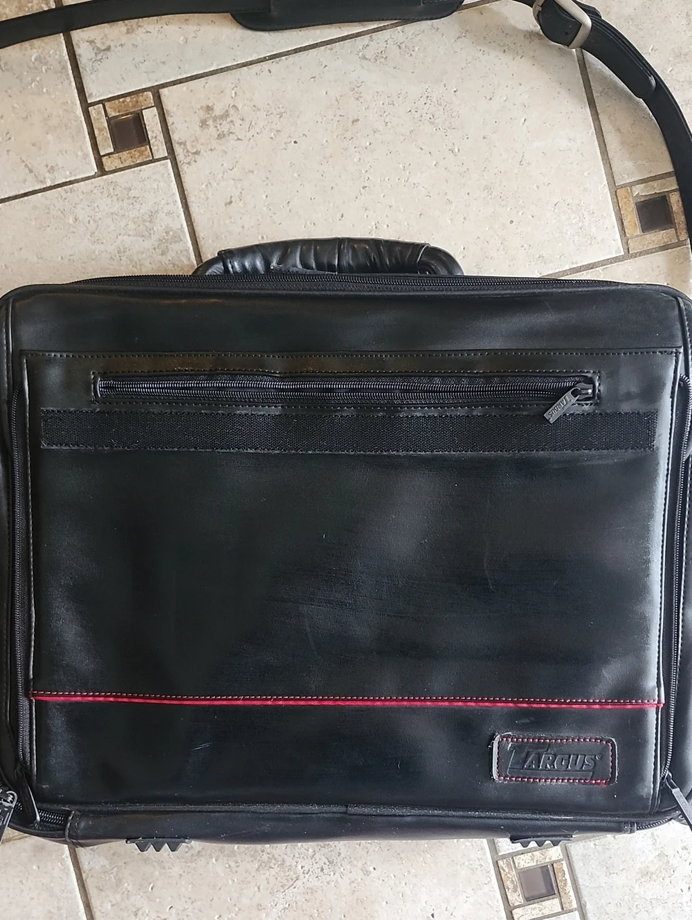 Targus Black Leather Briefcase/Tote with Red Accent Stitching